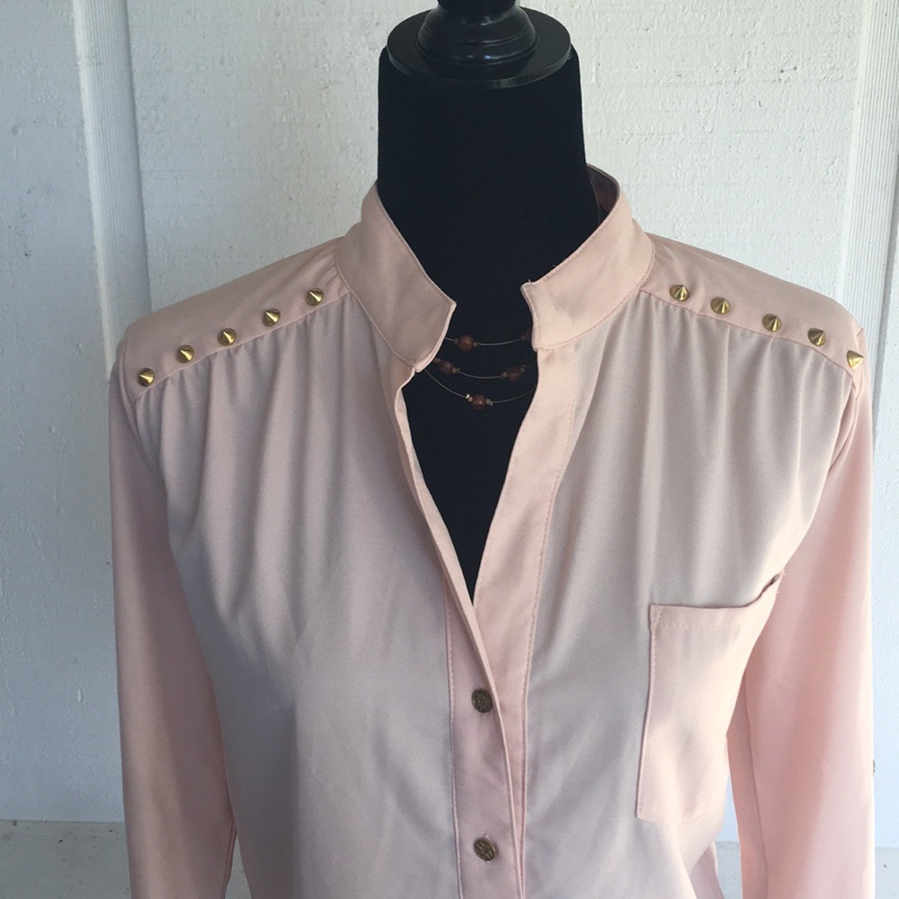 DONATED Lumiere light peach studded tunic - Picture 2 of 8